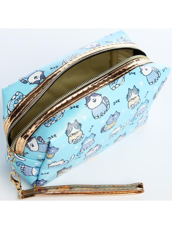 Косметичка на молнии, цвет голубой