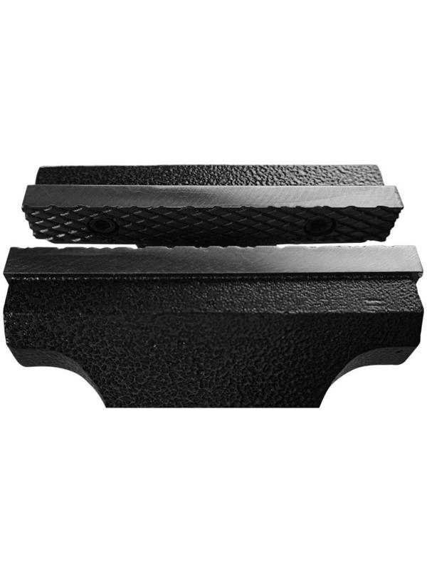 Тиски чугун.поворотные,трубный зажим,наковальня БАЛЬДР125мм,BERGER BG1340