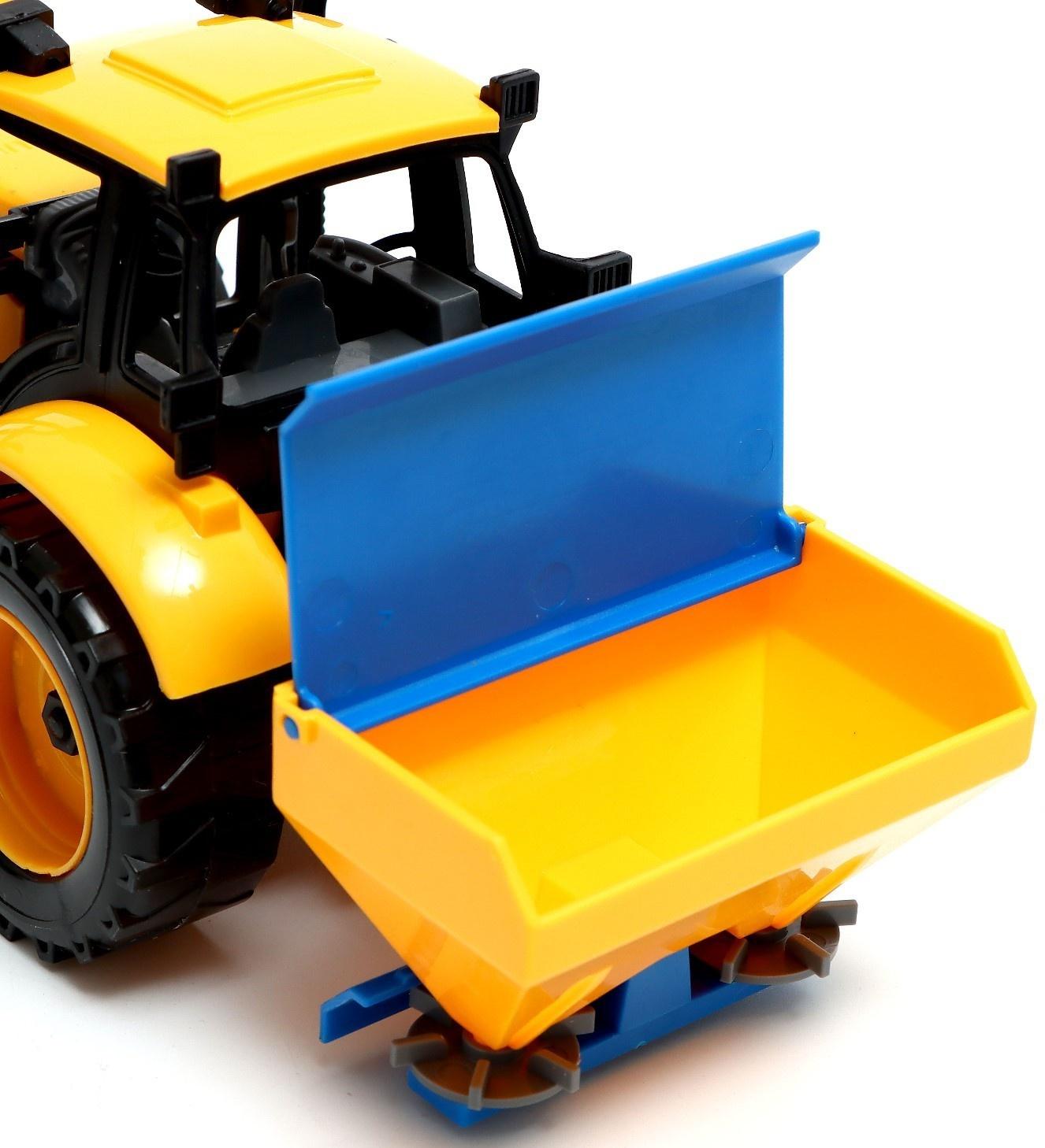 Трактор инерционный «Стройтехника», подвижные детали