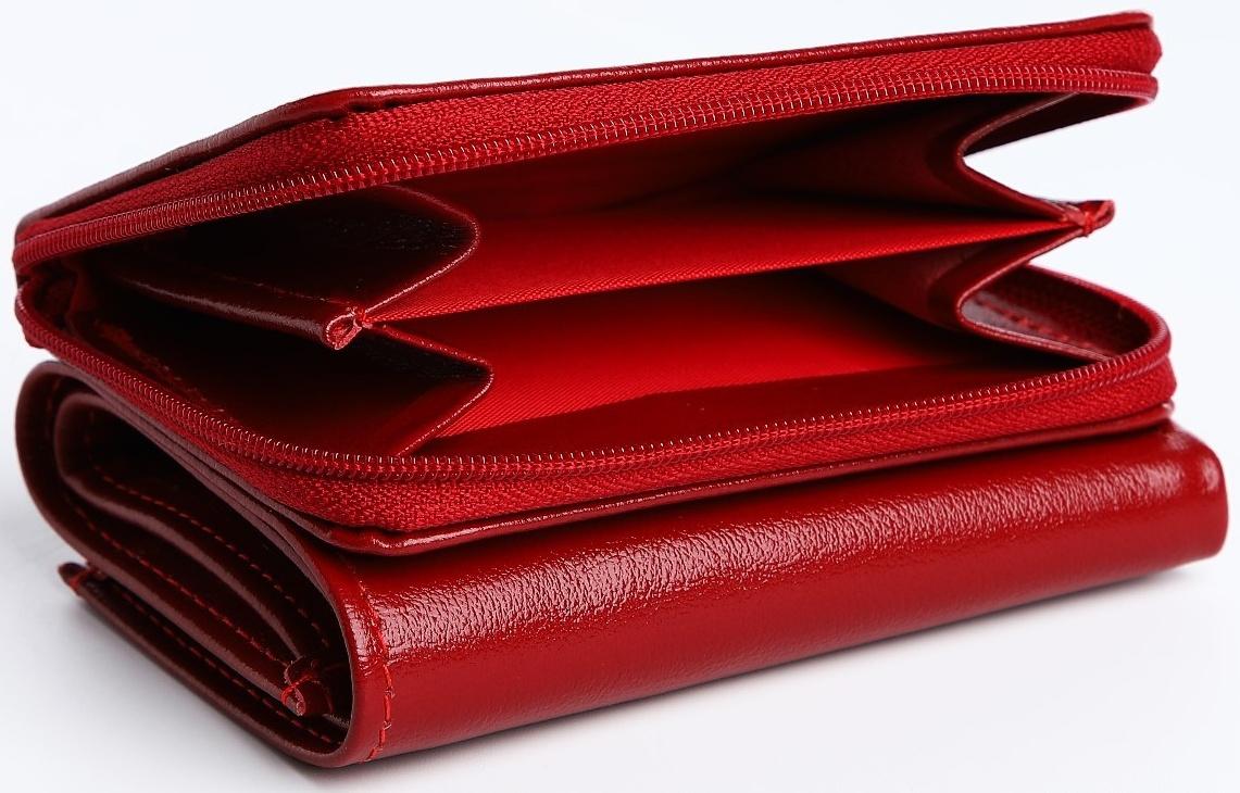 Кошелёк на кнопке, цвет красный