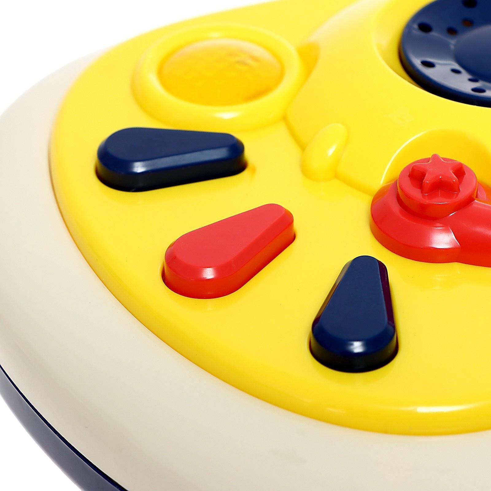 Музыкальная гитара, звук, свет