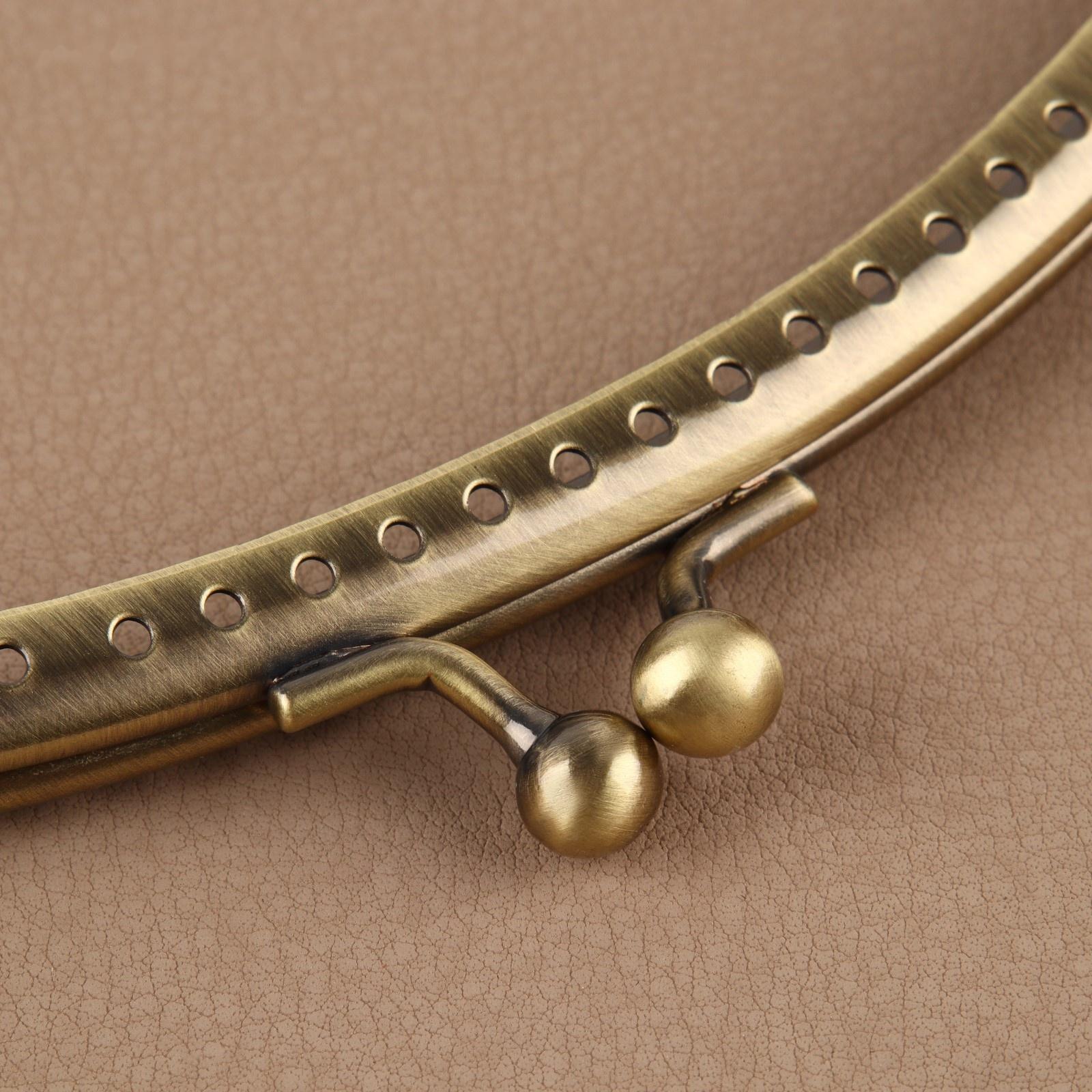 Фермуар пришивной «Полукруг», 20 × 9 см, цвет бронзовый