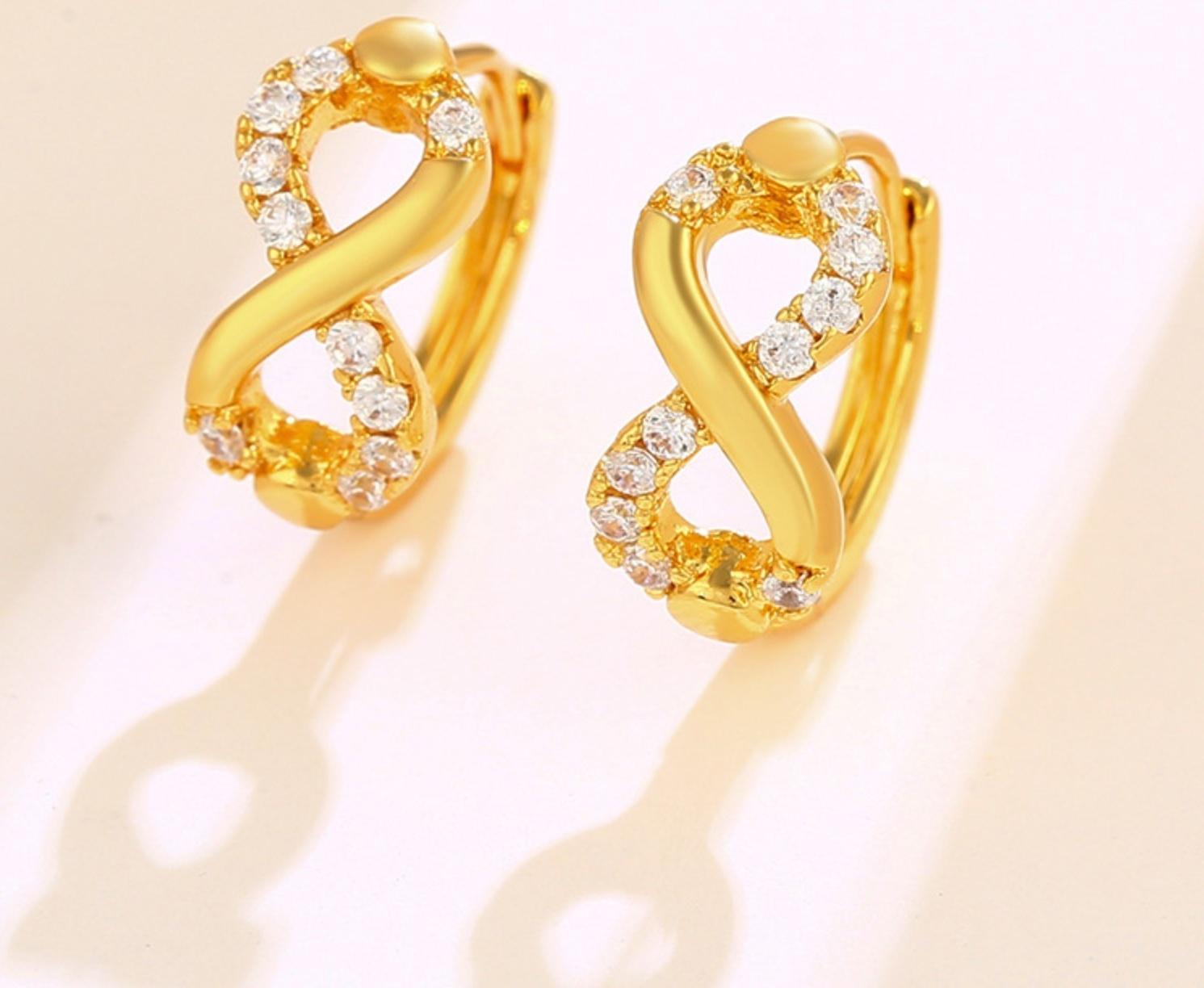 Серьги-кольца XUPING бесконечность, цвет  белый в золоте