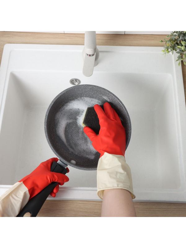 Перчатки хозяйственные плотные Доляна, латекс, размер L, 50 г, цвет красный