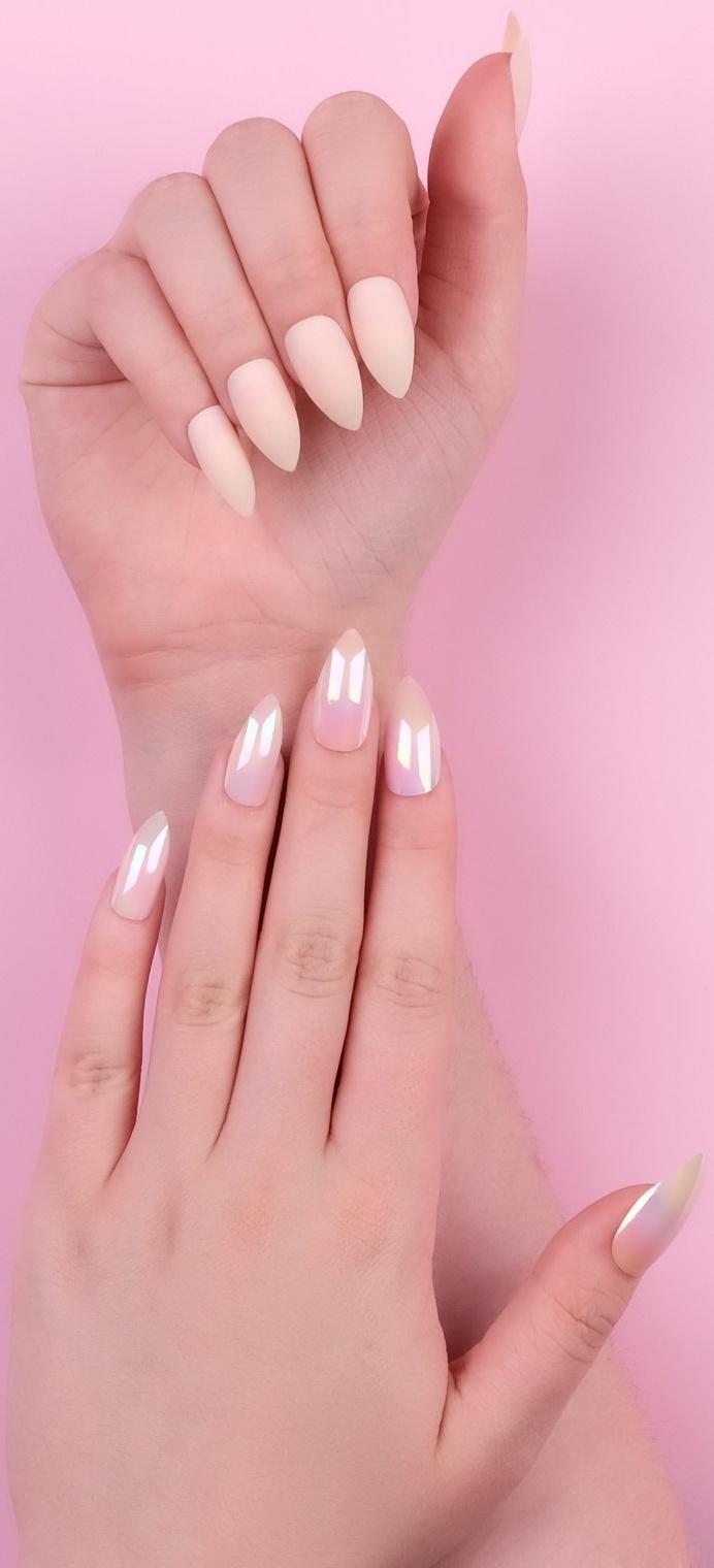 Накладные ногти, 24 шт, с клеевыми пластинами, форма миндаль, матовый/голография, цвет бежевый