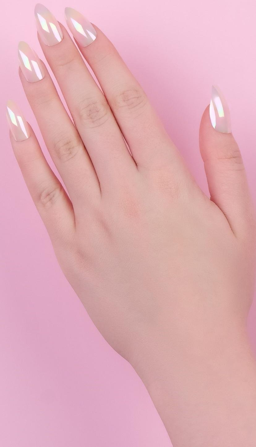 Накладные ногти, 24 шт, с клеевыми пластинами, форма миндаль, матовый/голография, цвет бежевый