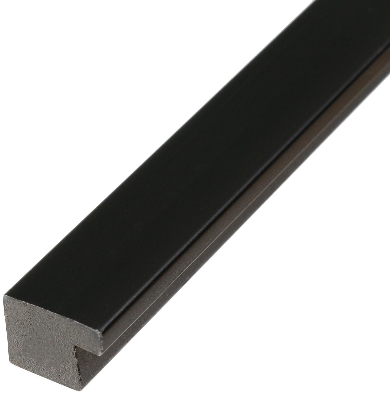 Завершающая рейка черная гладкая 22х16х2900 мм