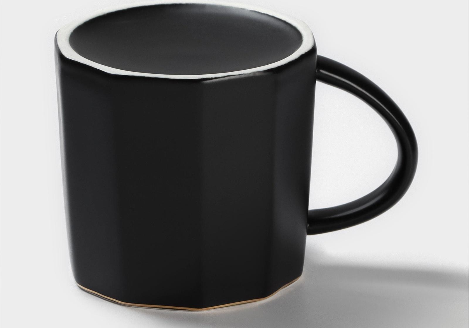 Кружка керамическая с ложкой Simple, 350 мл, цвет чёрный