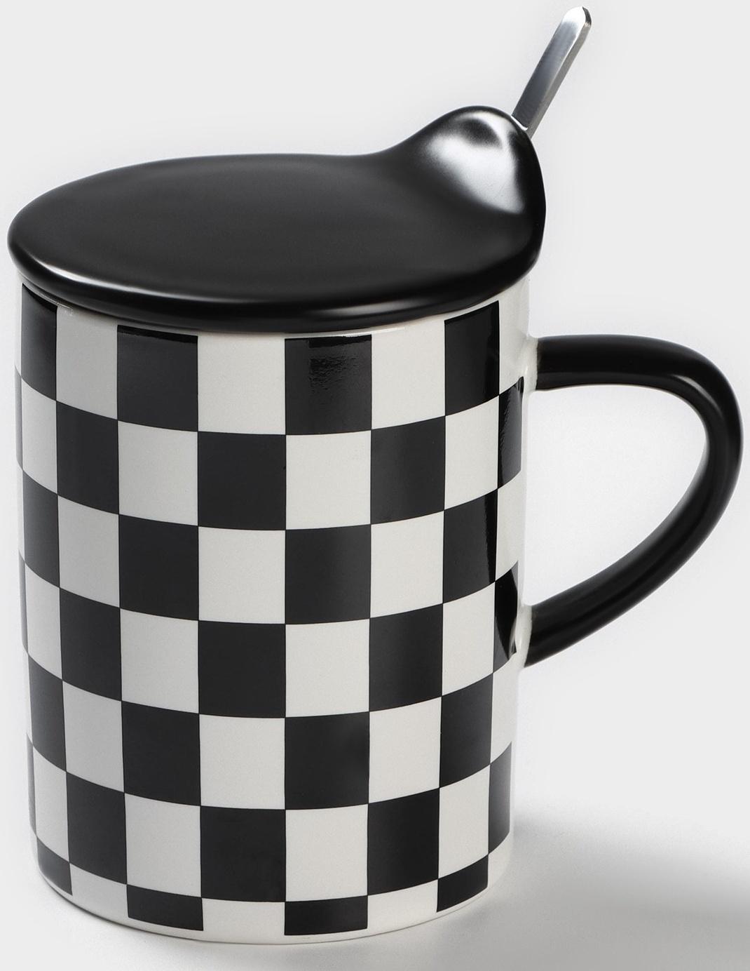 Кружка керамическая с ложкой «Абстракт», 400 мл, цвет чёрный и белый