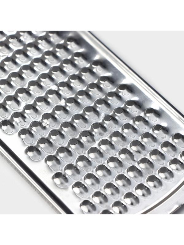 Тёрка мелкая Доляна «Помощник», 19×5 см, с ручкой, цвет серебряный