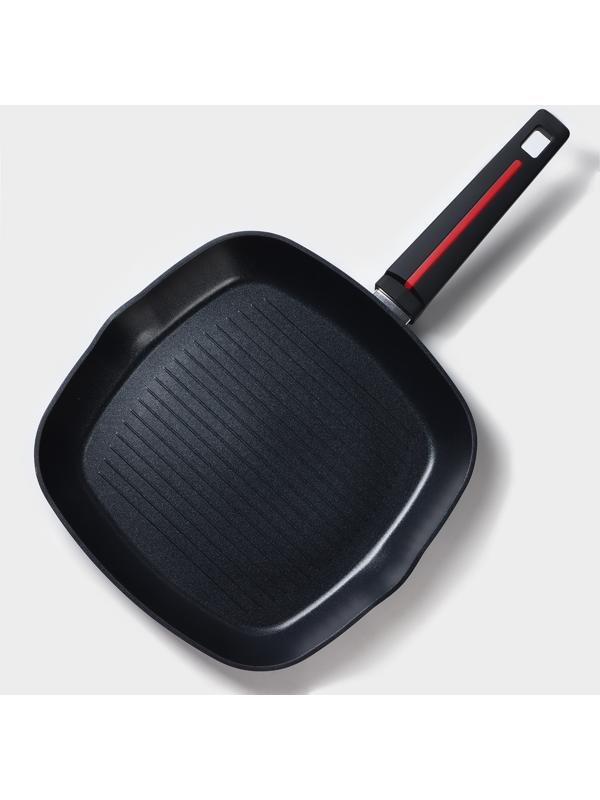 Сковорода гриль квадратная Magistro Flame, 28×28 см, антипригарное покрытие, индукция