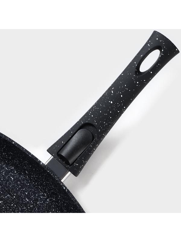 Сковорода гриль квадратная Magistro Dark, 24×24 см, ручка съёмная soft-touch, антипригарное покрытие, индукция