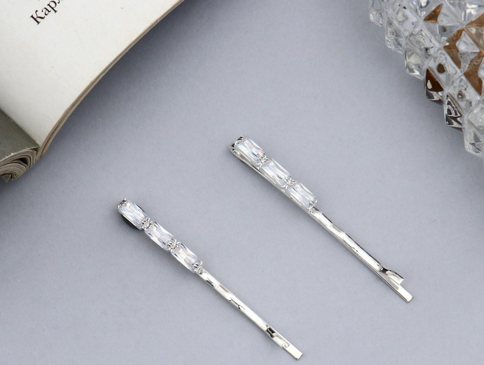 Невидимка для волос 