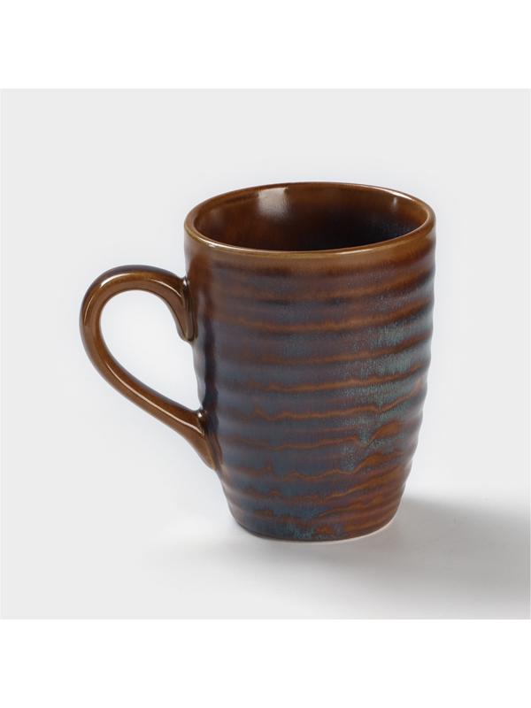 Кружка фарфоровая Magistro Garland, 320 мл, цвет синий