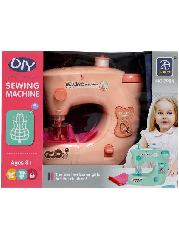 Швейная машинка «Рукодельница»