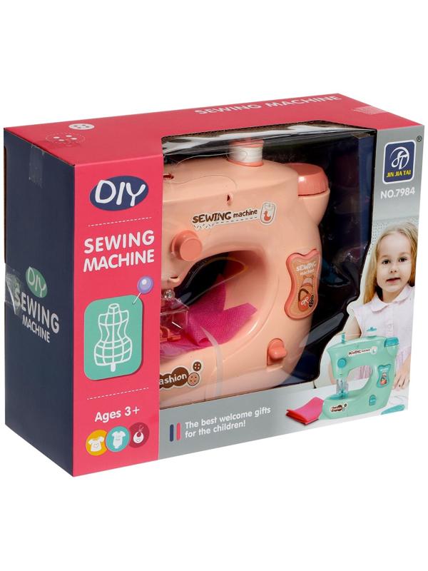 Швейная машинка «Рукодельница»