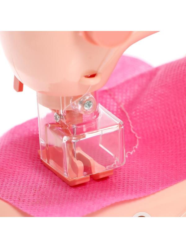 Швейная машинка «Рукодельница»