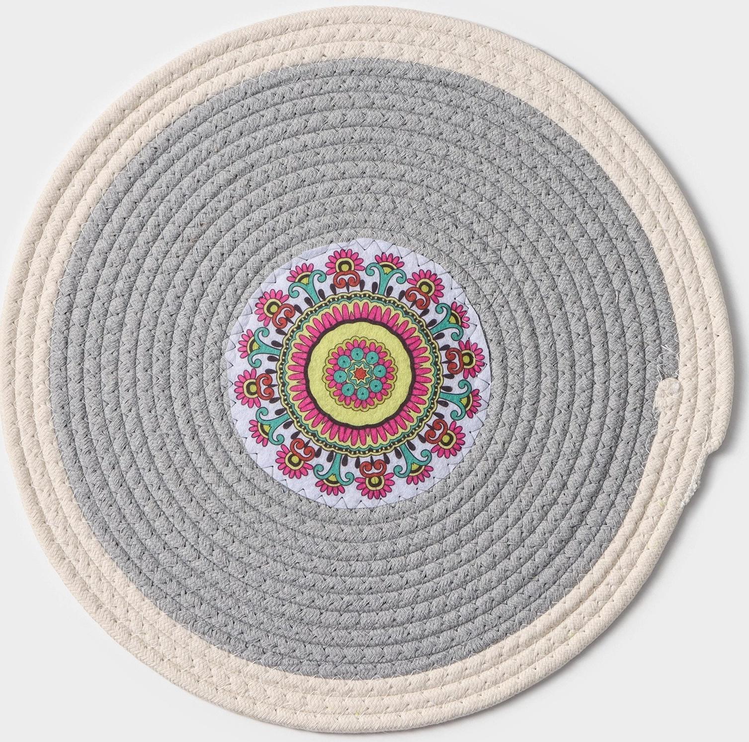 Салфетка сервировочная на стол Доляна «Мира», d=38 см, хлопок, цвет серый, рисунок МИКС