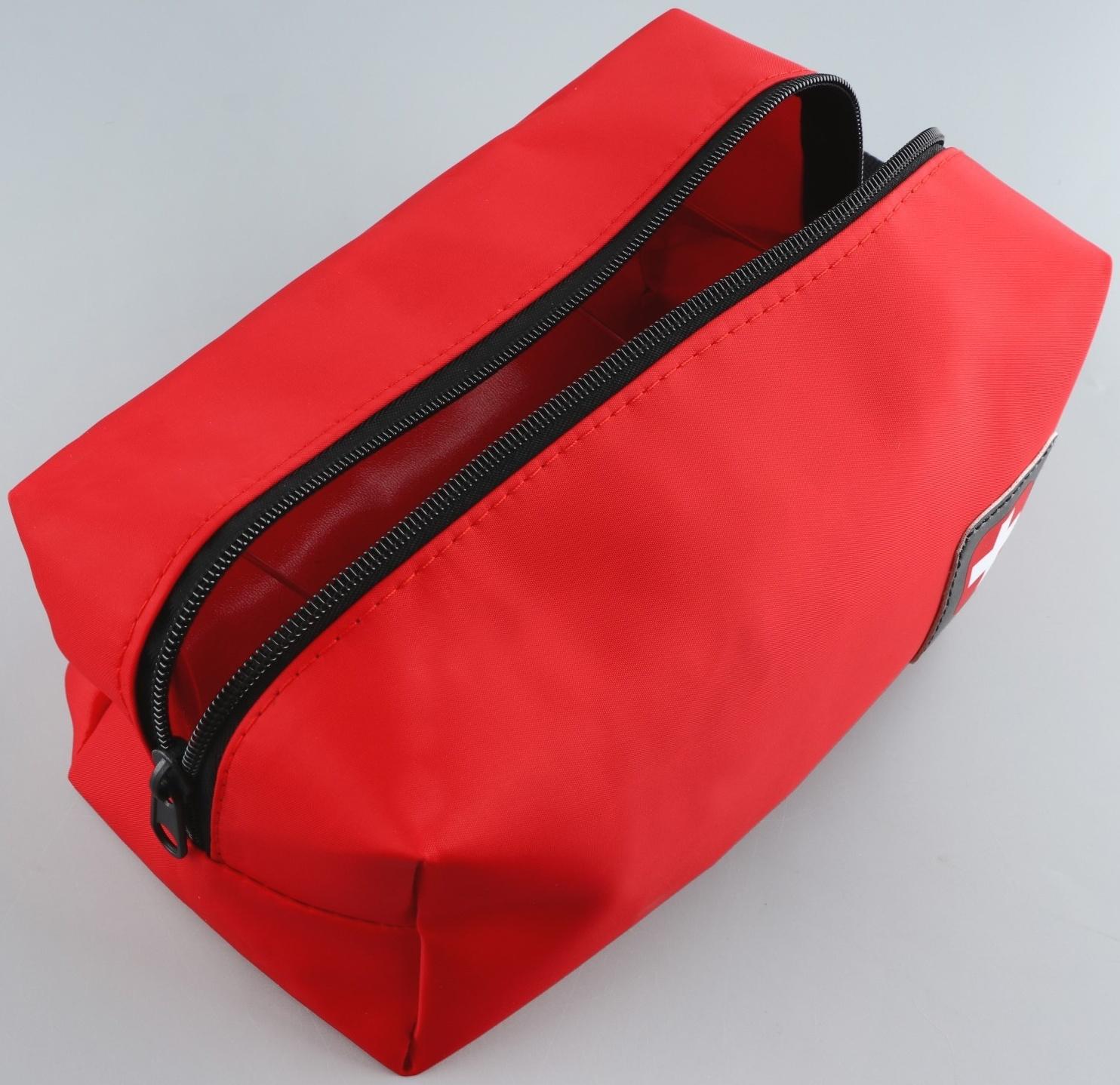 Аптечка дорожная First aid kid, 23,5х10х11,5 см, красный