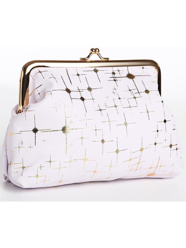 Косметичка на фермуаре, цвет белый