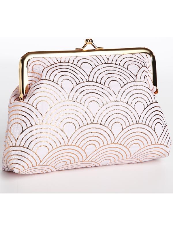 Косметичка на фермуаре, цвет белый