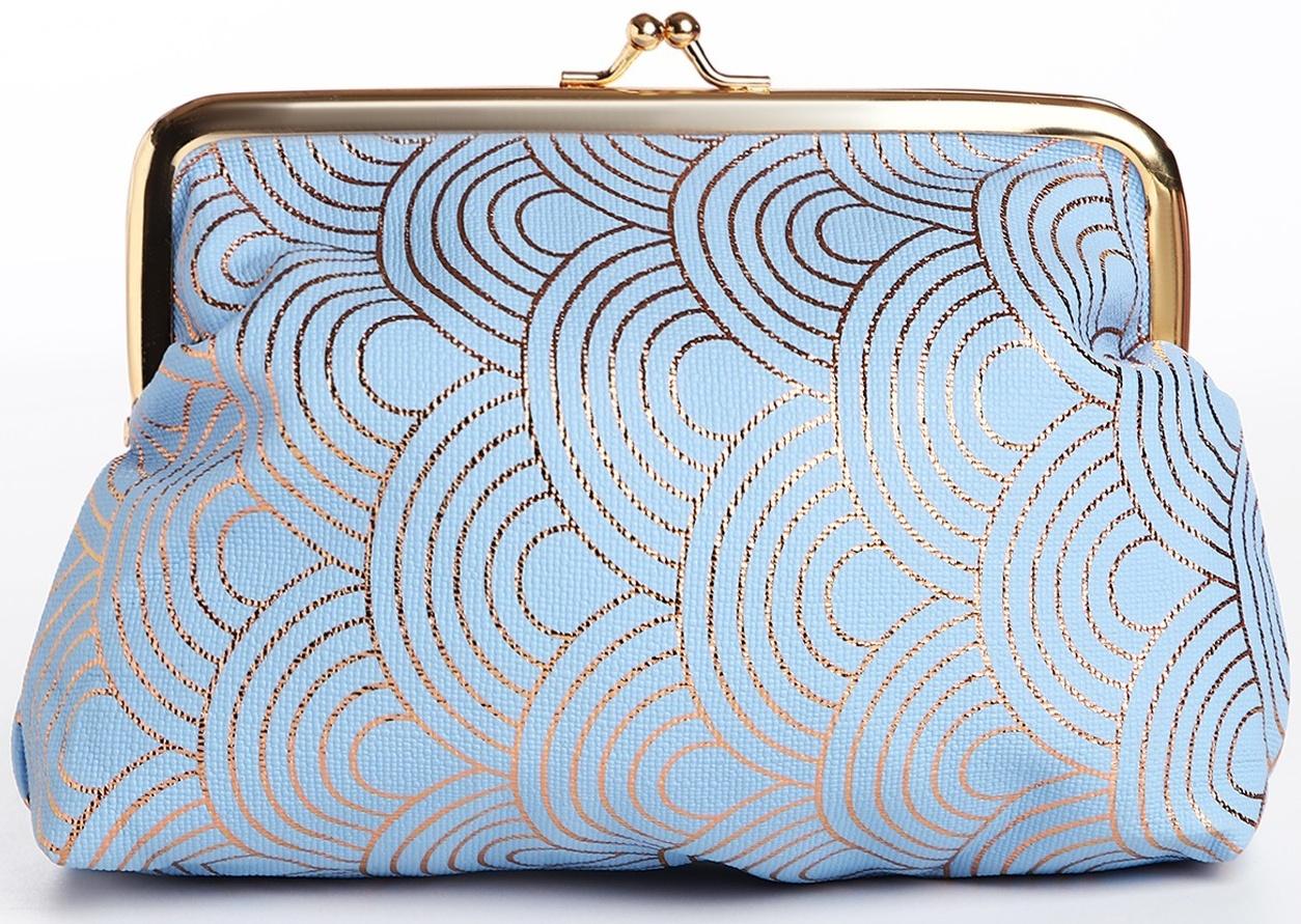 Косметичка на фермуаре, цвет голубой