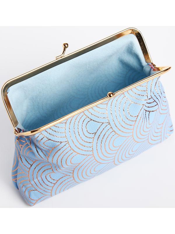 Косметичка на фермуаре, цвет голубой