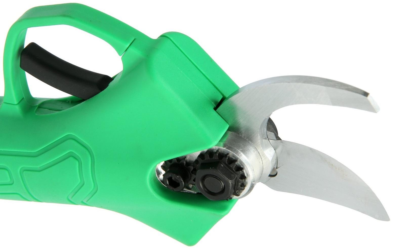 Секатор аккумуляторный ZITREK GreenNer 20, 20 В, 2х1.5 Ач, Li-ion, кейс