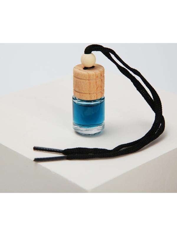 Ароматизатор в бутылке на открытке «С днем защитника отечества», 7,6 х 10,7 см