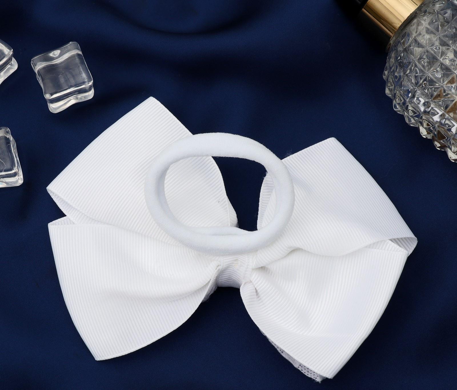 Резинка для волос бант 