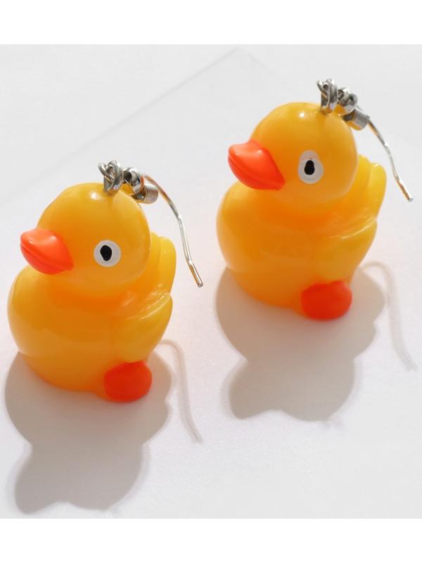 Серьги пластик 