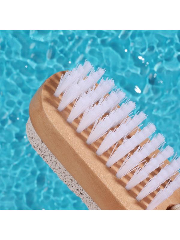 Пемза для педикюра с щёткой, с подвесом, искусственная щетина, 9,5 × 4 см, цвет коричневый