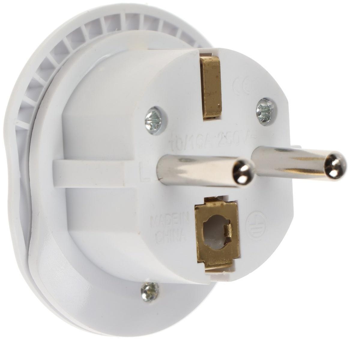 Переходник универсальный 16А, с з/к, 220 В, белый, заподлицо в розетку, 1шт.