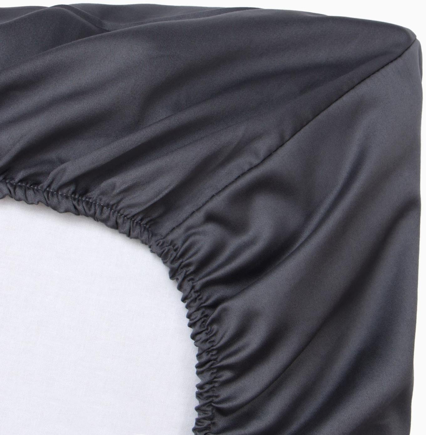 Простыня на резинке Этель 160*200*25 см, цв. темно-серый,100% хлопок, мако-сатин, 114г/м2