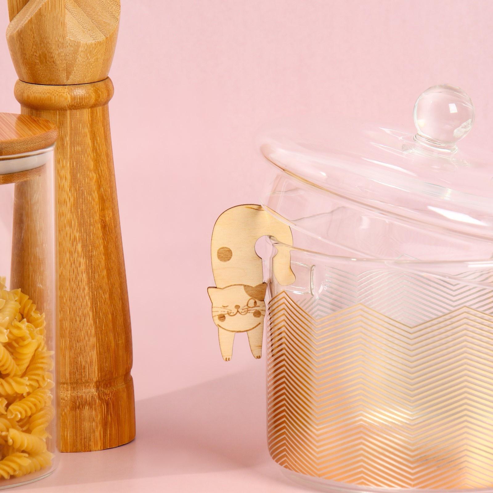 Держатель для крышки 