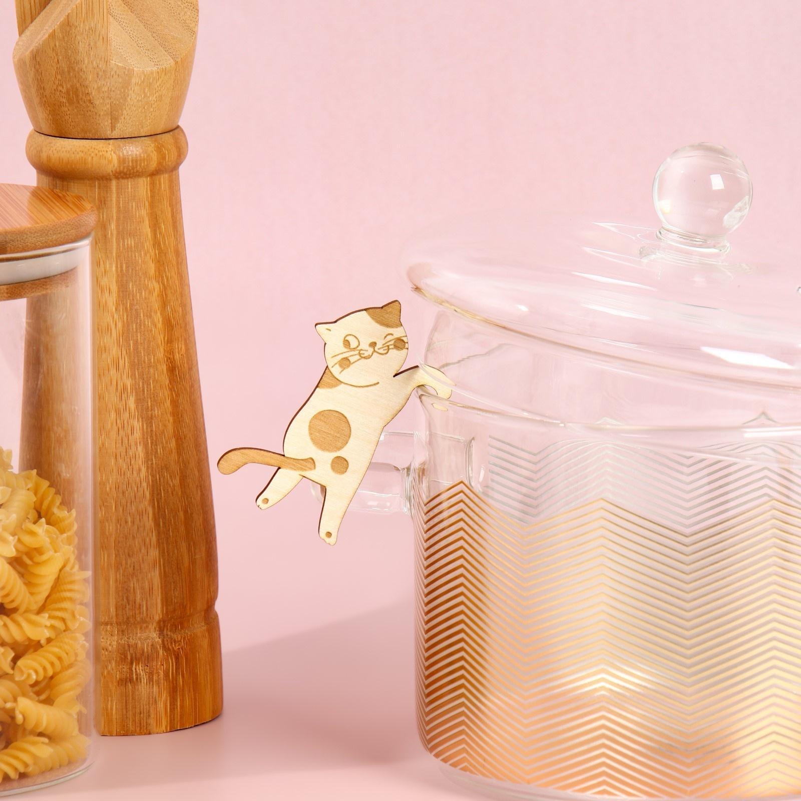 Держатель для крышки 