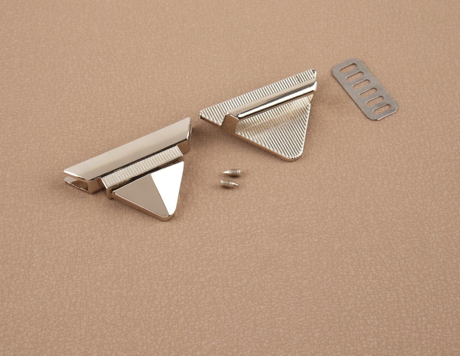 Застёжка для сумки, 4,5 × 2,9 см, цвет жемчужный серебряный