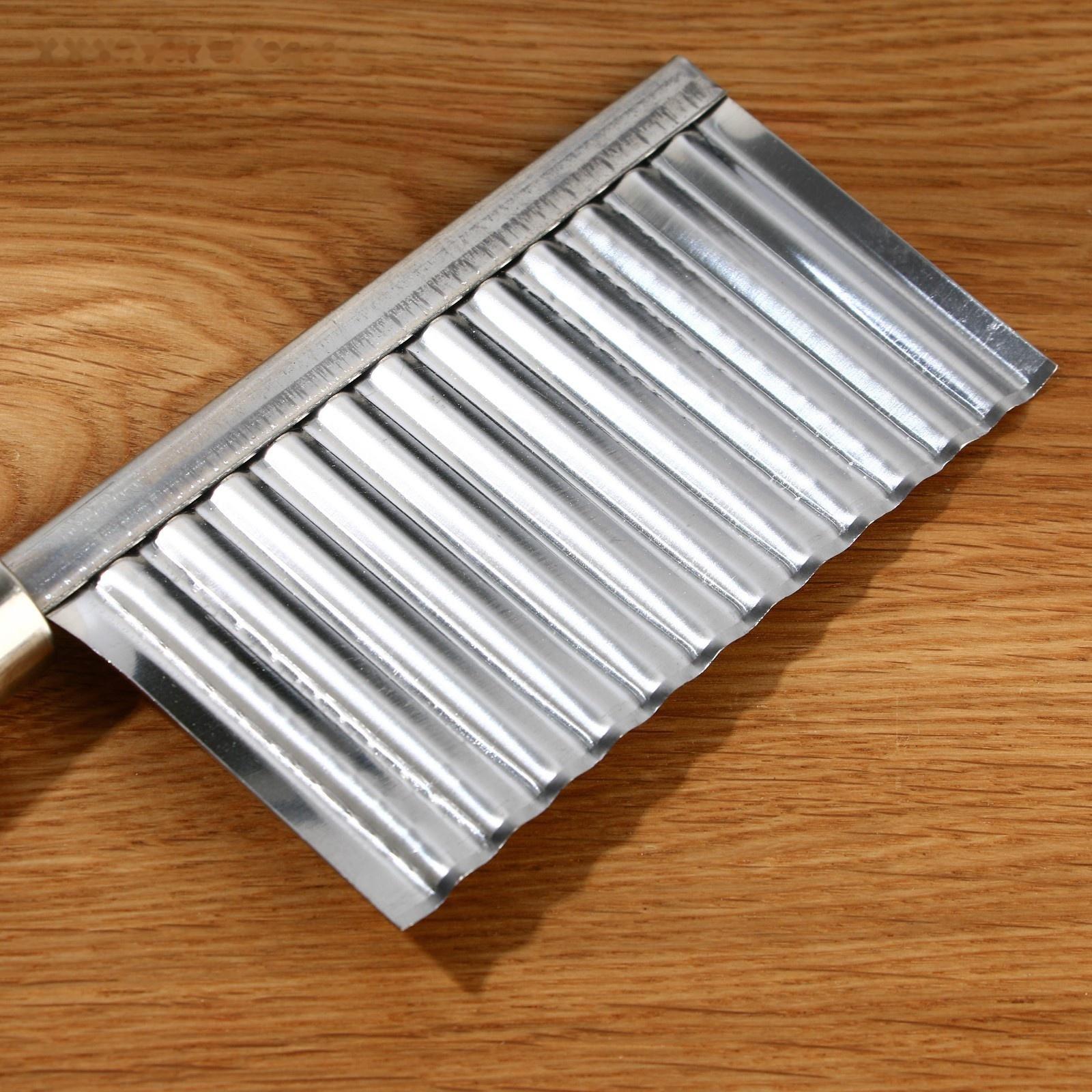 Нож для фигурной нарезки 