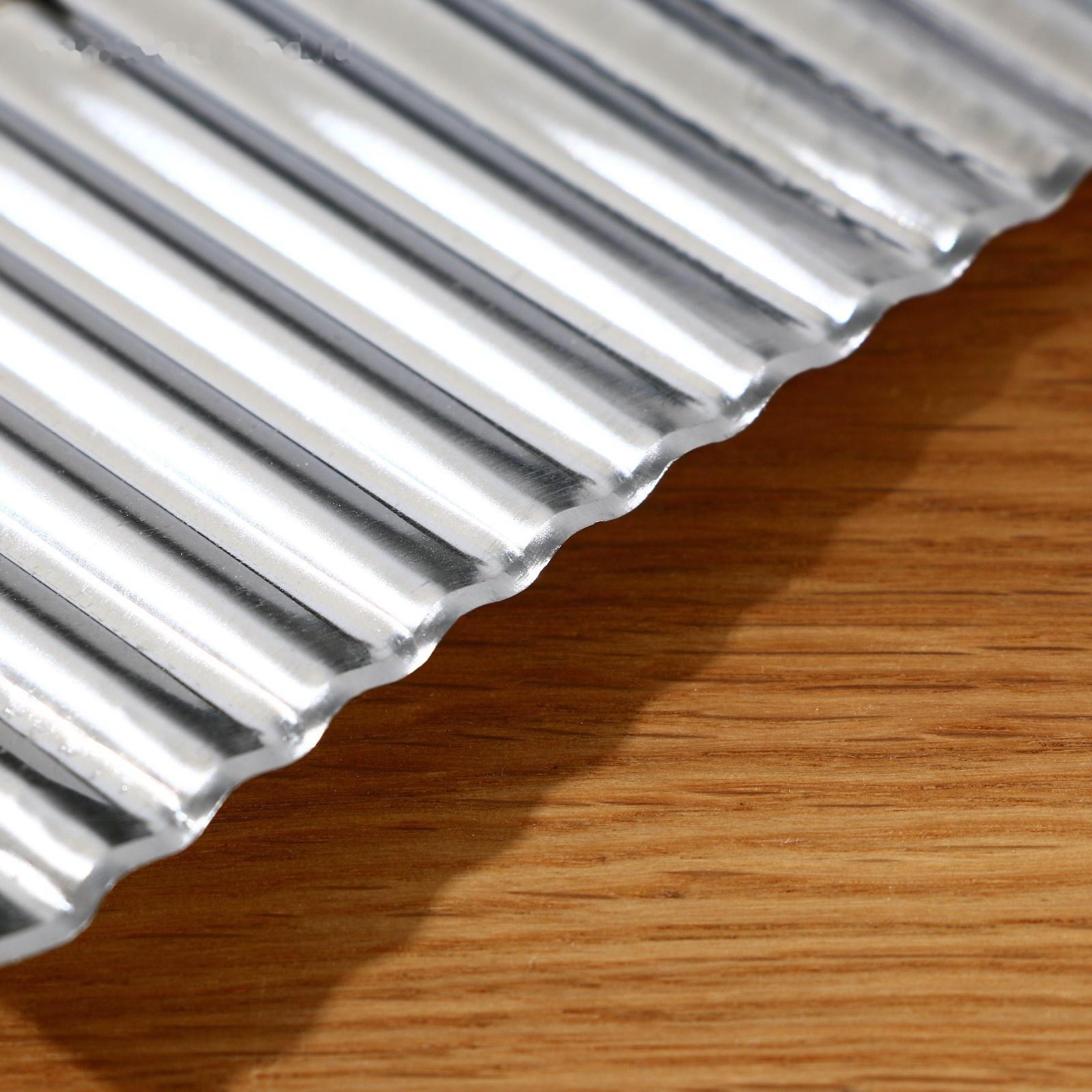 Нож для фигурной нарезки 