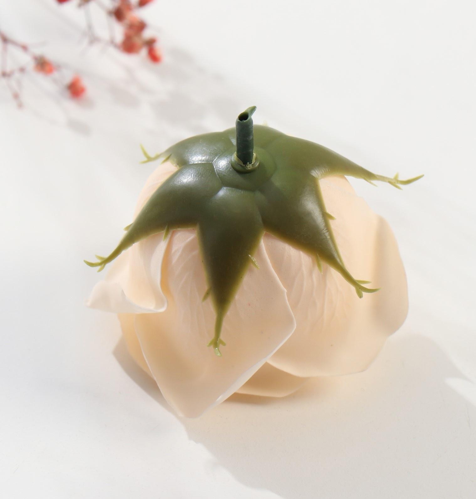 Мыльные лепестки 