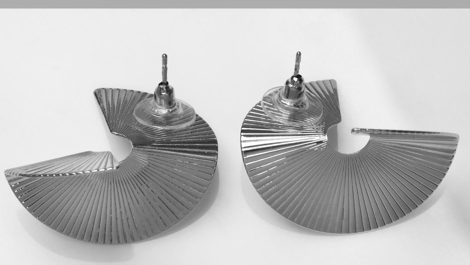 Серьги металл 