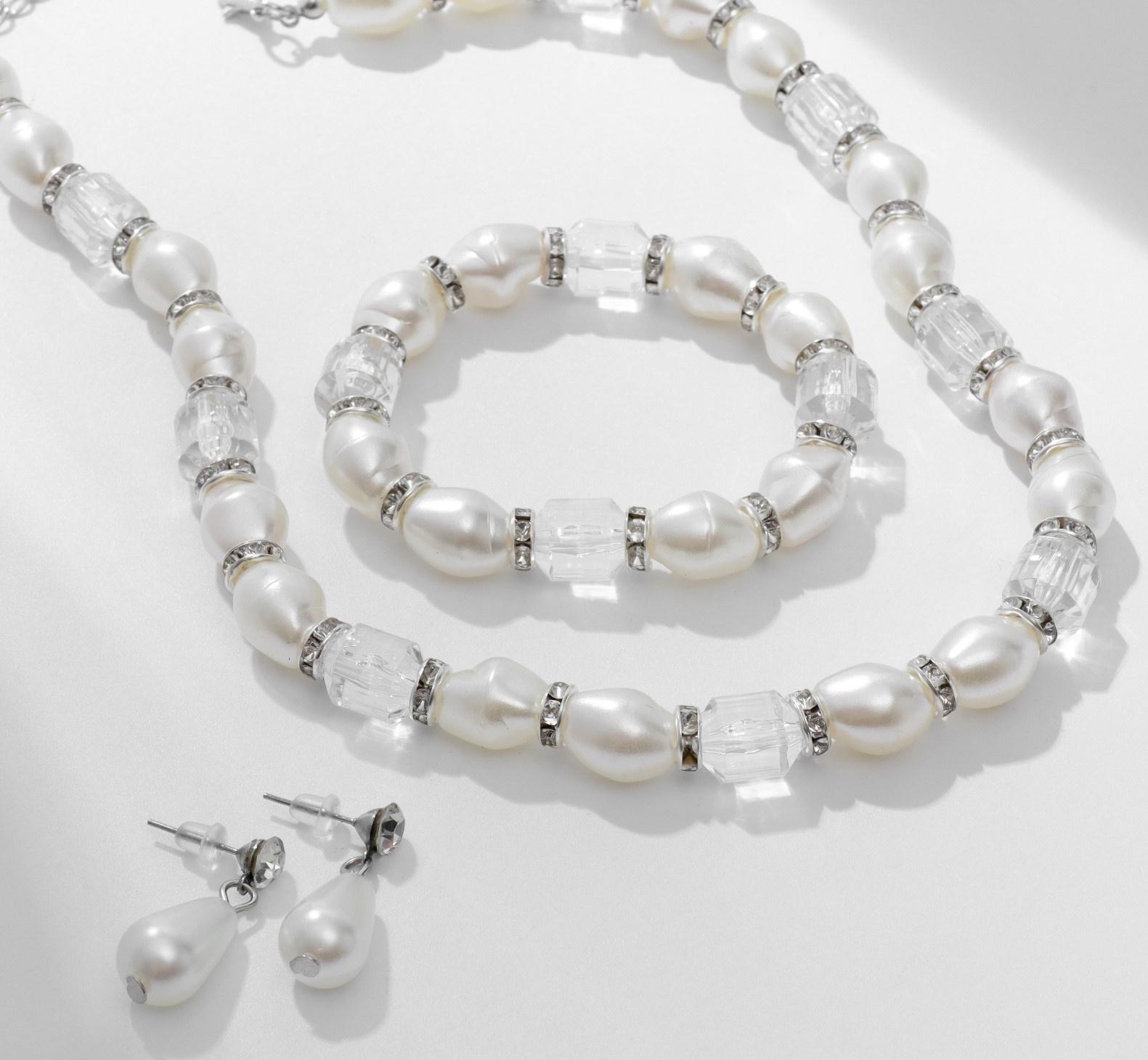 Набор 3 предмета: серьги, бусы, браслет 