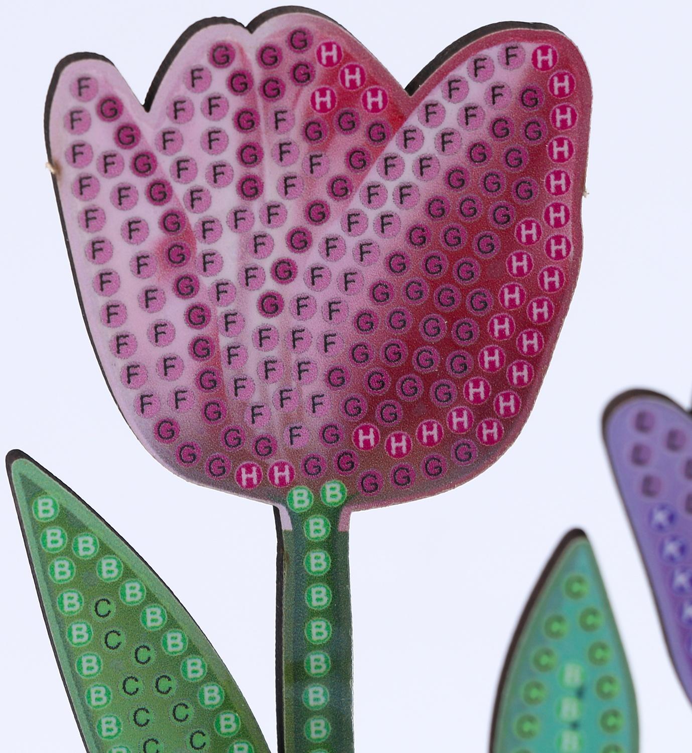 Алмазная вышивка «Цветы с бабочками в саду» интерьерный декор