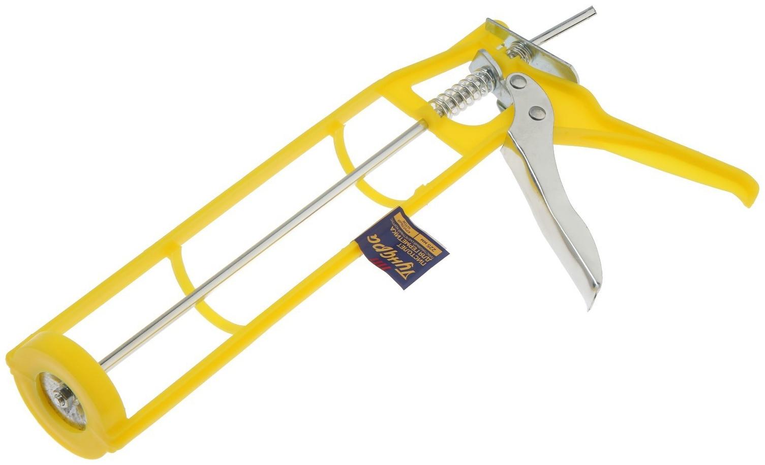 Пистолет для герметика ТУНДРА, пластиковый скелетный корпус, круглый шток, 225 мм