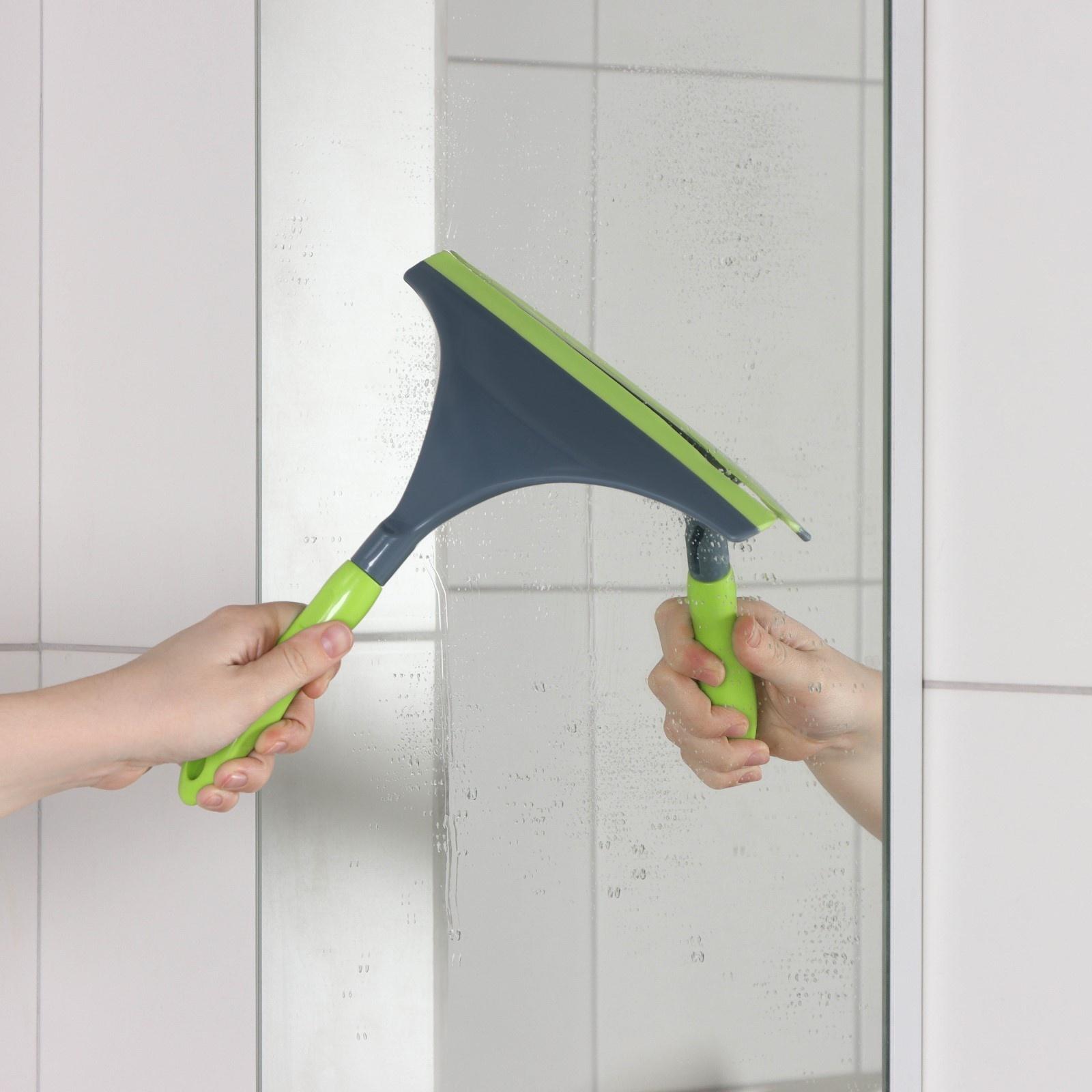 Водосгон Доляна Green day с анатомической ручкой, 25×24 см, цвет зелёный