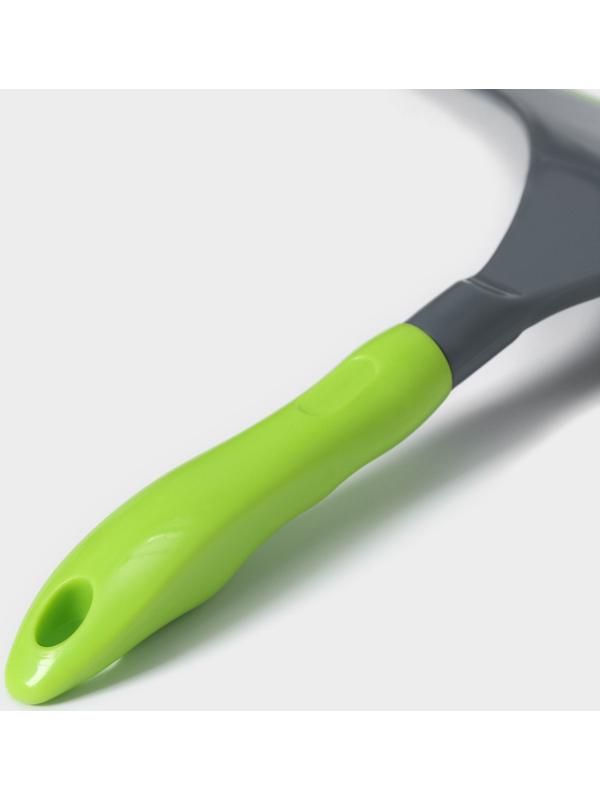 Водосгон Доляна Green day с анатомической ручкой, 25×24 см, цвет зелёный