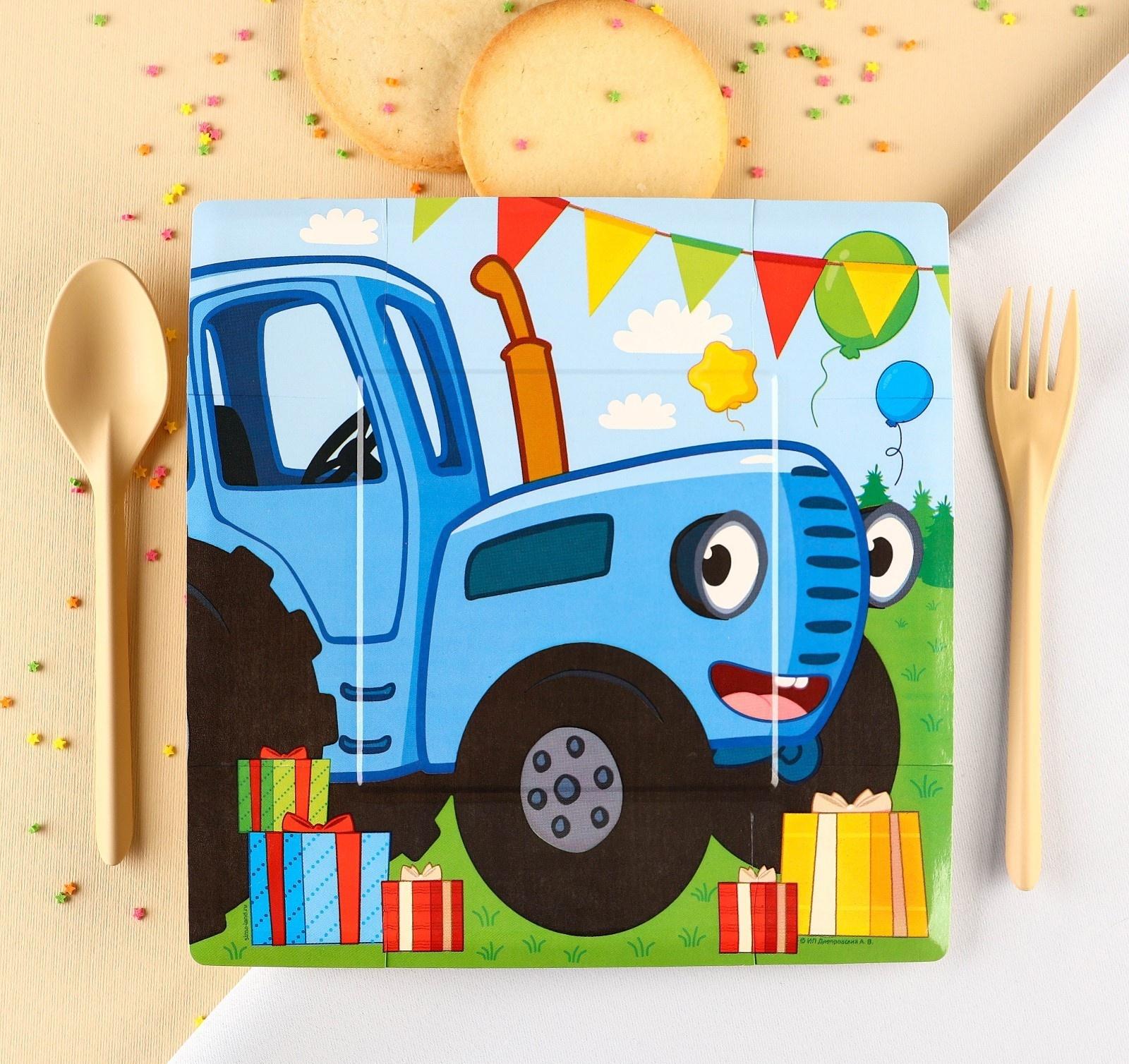 Тарелка бумажная квадратная 