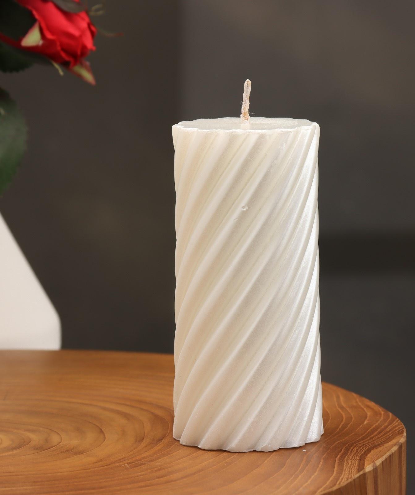 Свеча-цилиндр 