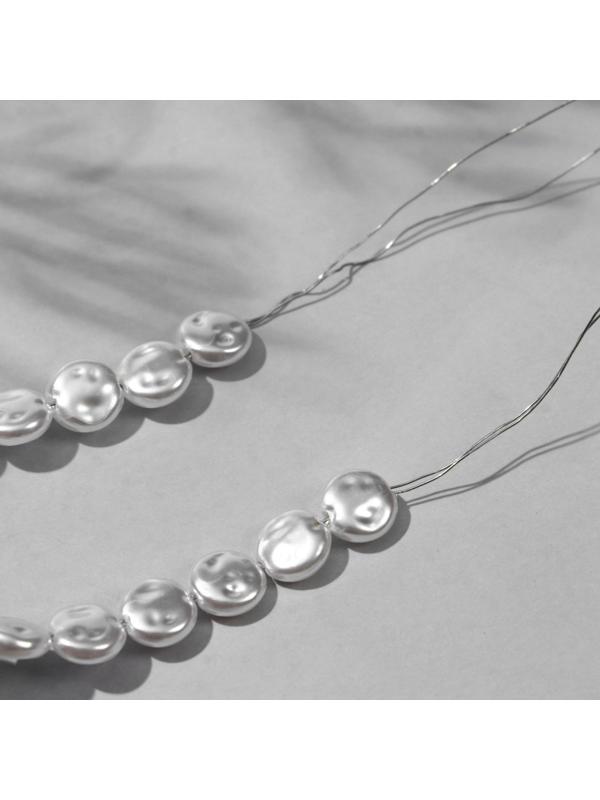 Бусины пластиковые на нити 