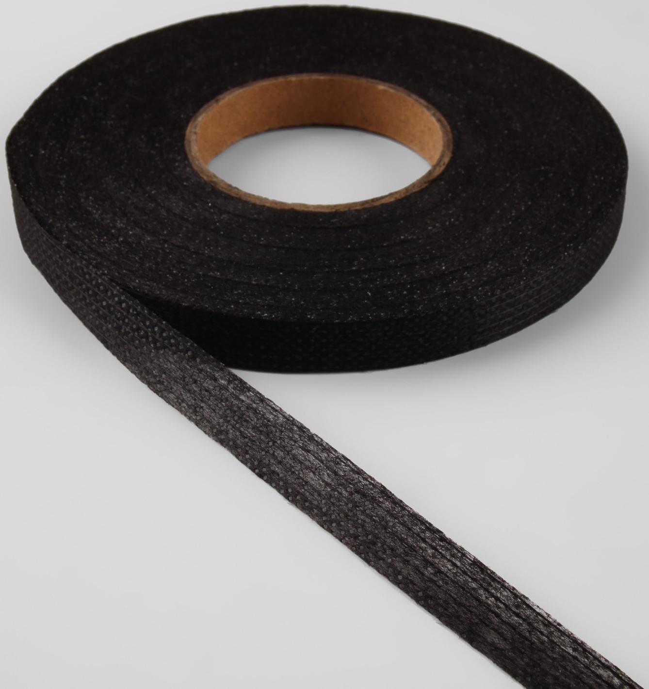 Лента клеевая нитепрошивная по долевой, 38г/кв.м, 10 мм × 50 м, цвет чёрный